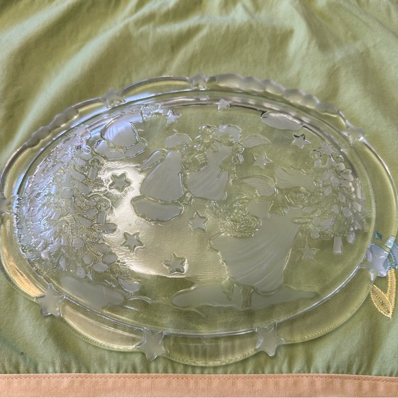 Mikasa Sweet Dish Candy Christmas Party - Picture 4 of 8